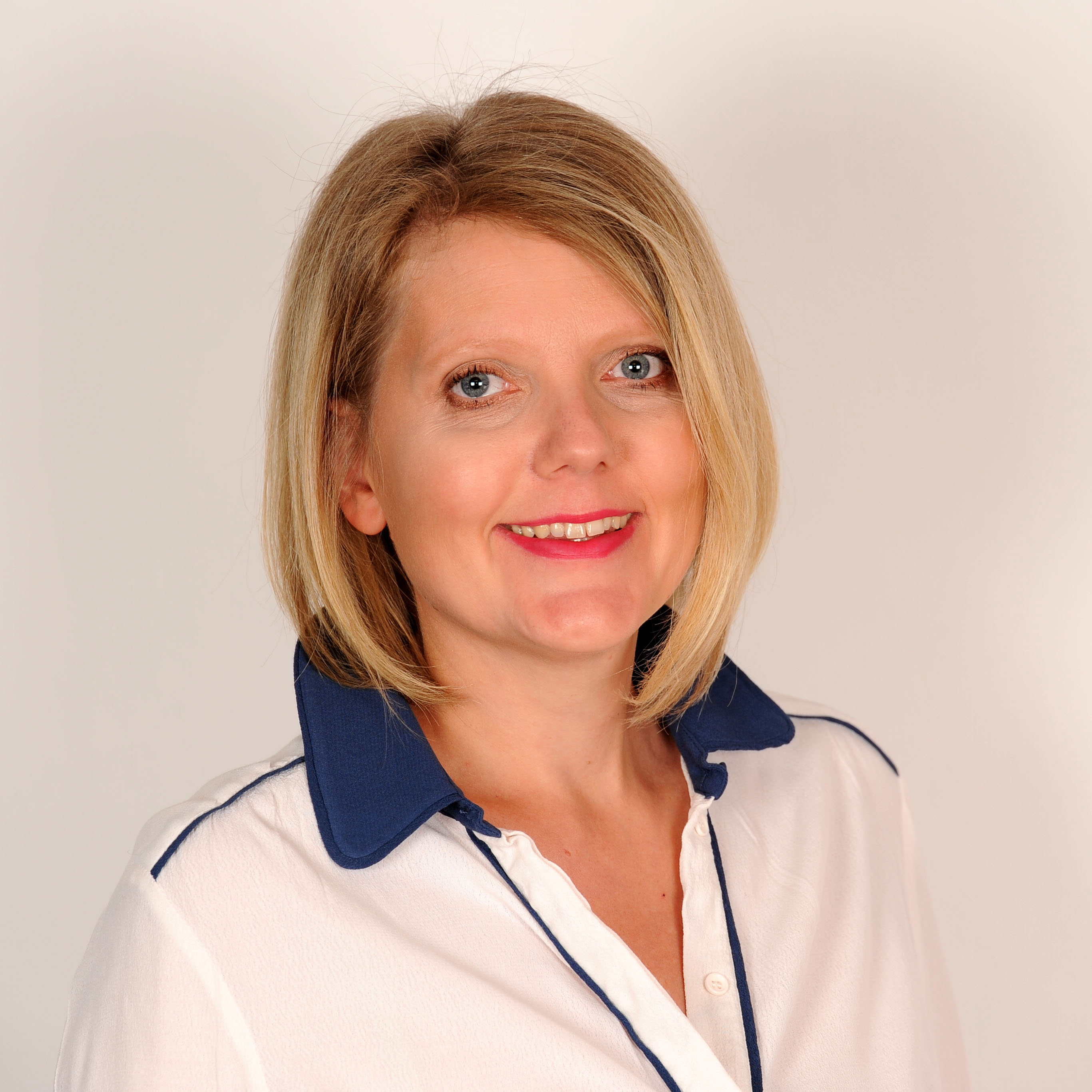 Анна Борщ — Адвокат при Лионской коллегии адвокатов à Lyon — Uslugi.fr